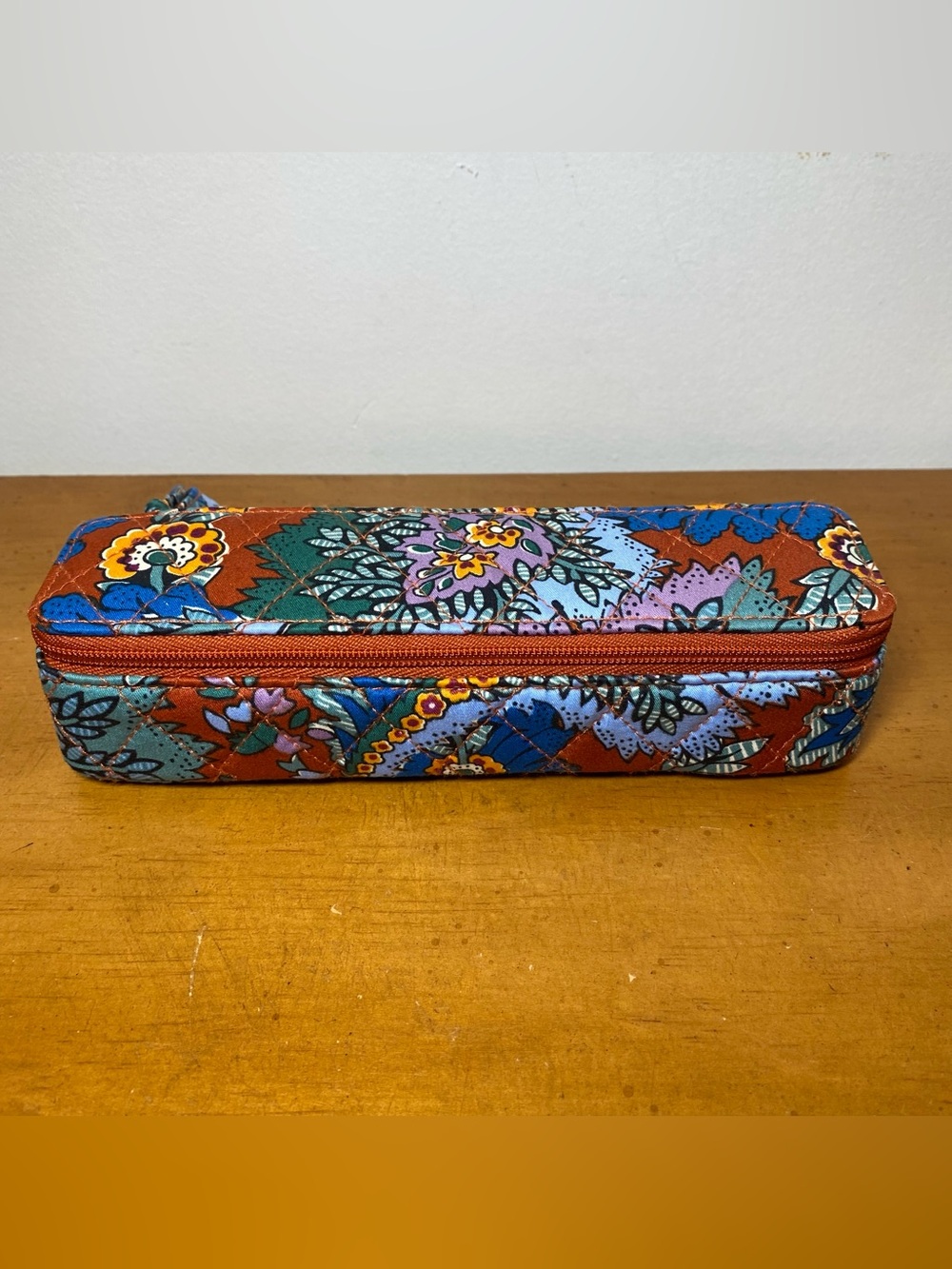 Vera Bradley Flowers & Feathers 7 Day Pill Organizer Travel Case Zipper Small